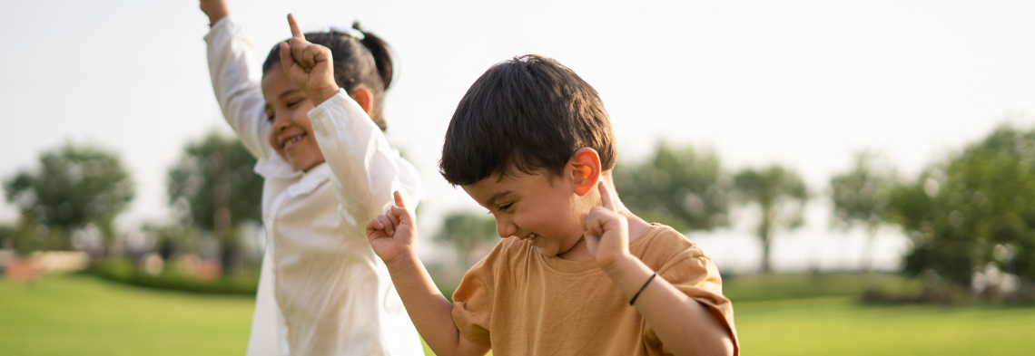 3 ways to teach your child to be a good friend